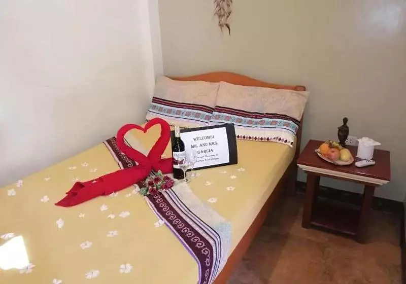 Majatalo El Seatopia Beach Cottages