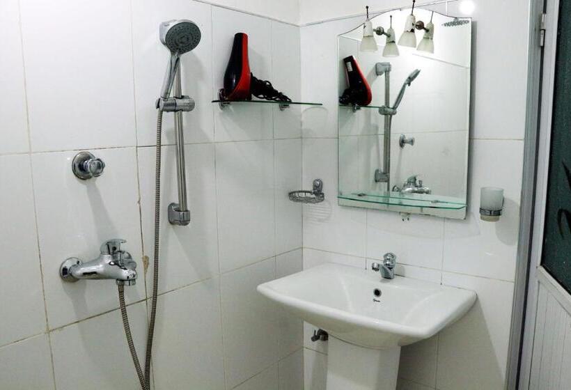 پانسیون Tamasha Mango House