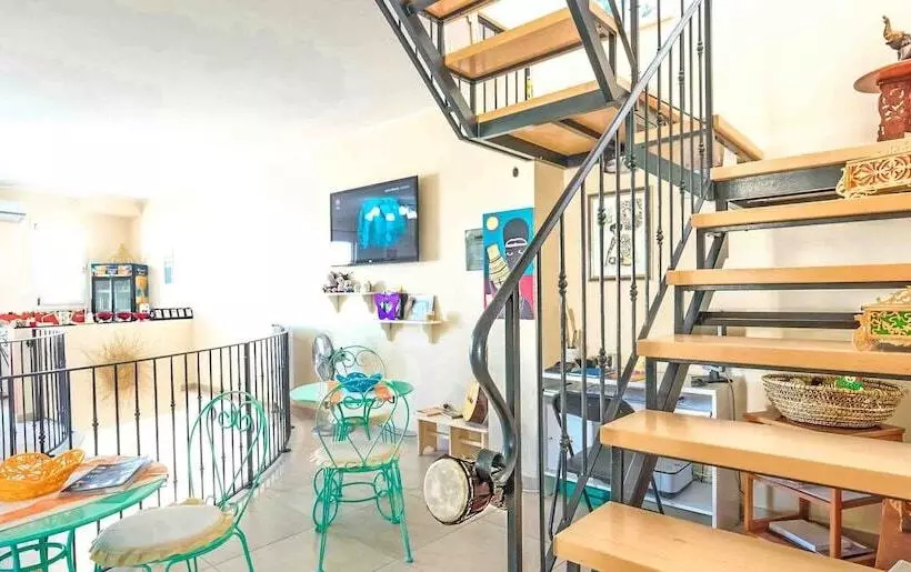 Aamiaismajoitus (B&B) Adua Art