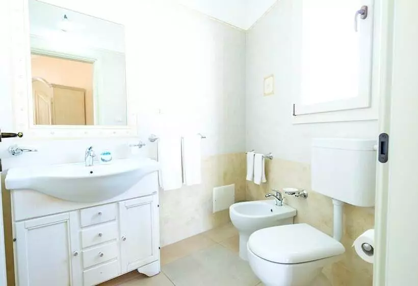 Aamiaismajoitus (B&B) Adua Art