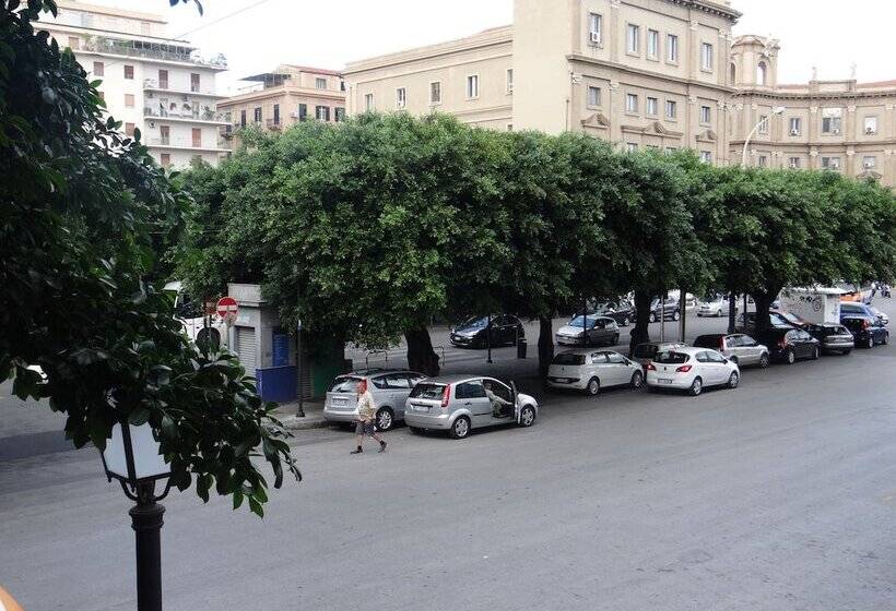 تختخواب و صبحانه Monte Palace Palermo