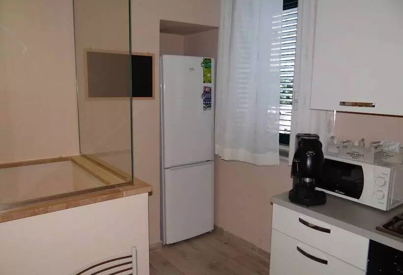 Aamiaismajoitus (B&B) Monte Palace Palermo