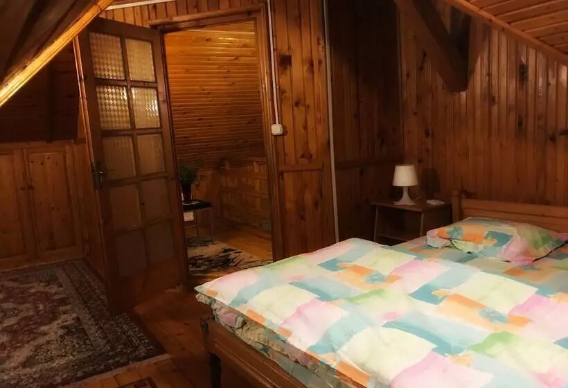 Casita Del Bosque
