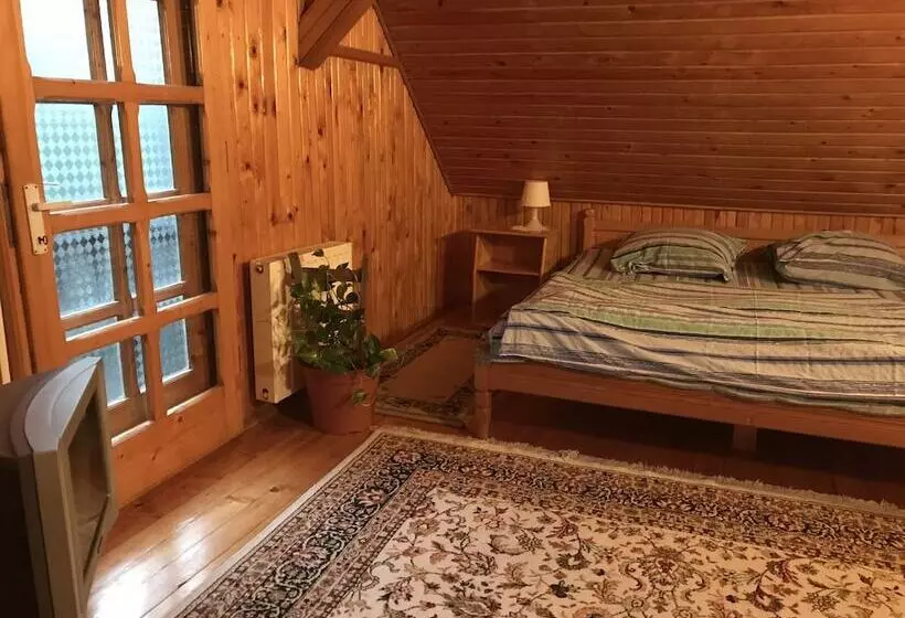 Casita Del Bosque