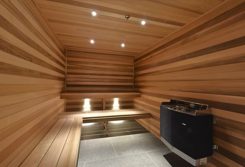 Domo Apartments Empire