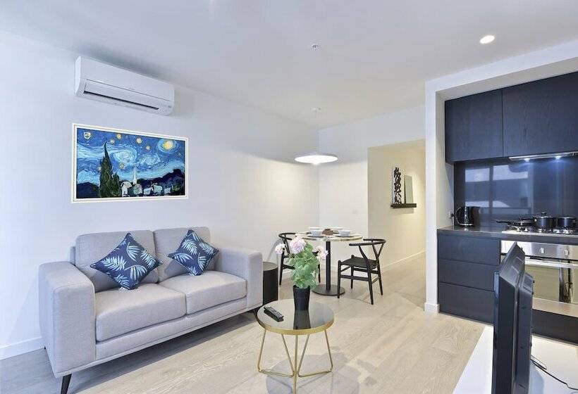 Domo Apartments Empire