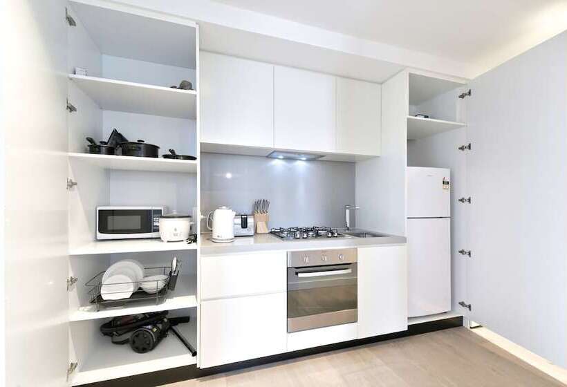 Domo Apartments Empire