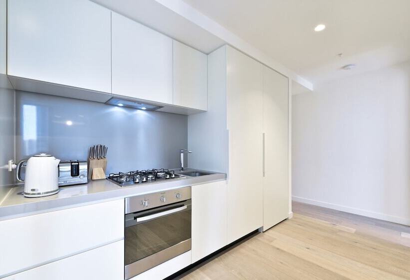 Domo Apartments Empire