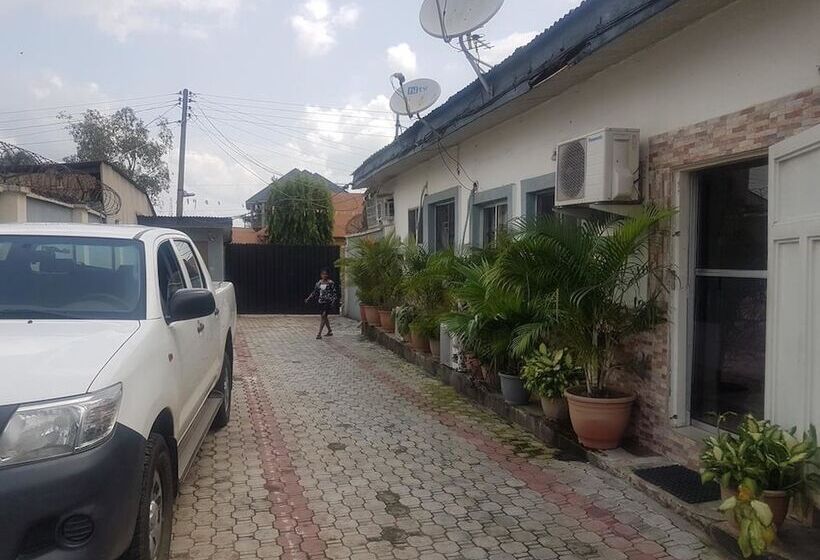 Elmariz Kitchen Motel