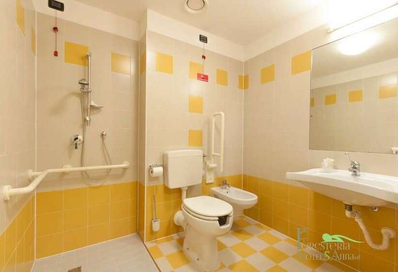 مسافرخانه Foresteria Sant'anna