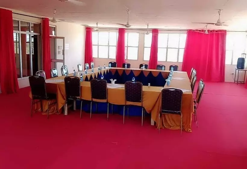 هتل Kinondoni Diamond