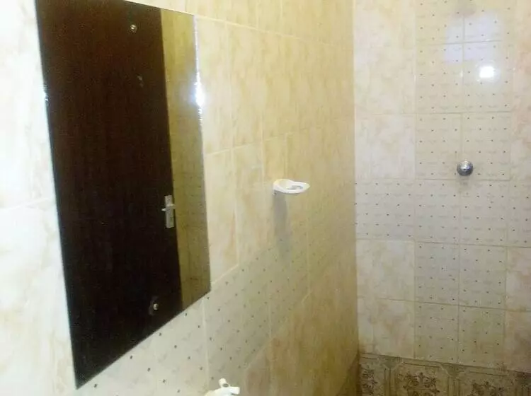 هتل Kinondoni Diamond