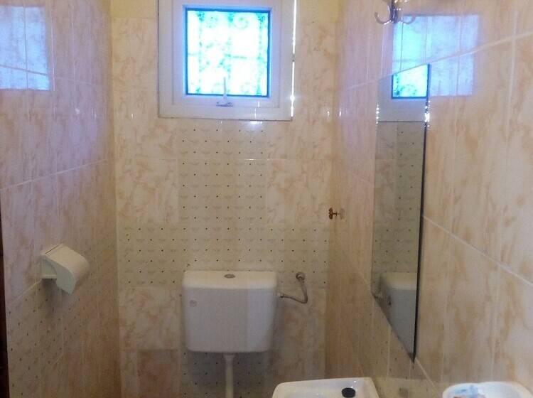 هتل Kinondoni Diamond