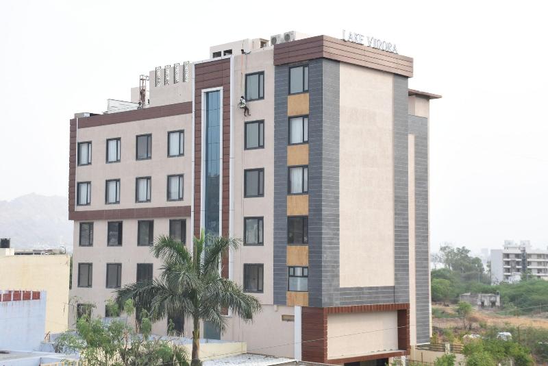 בית מלון כפרי Lake Vinora