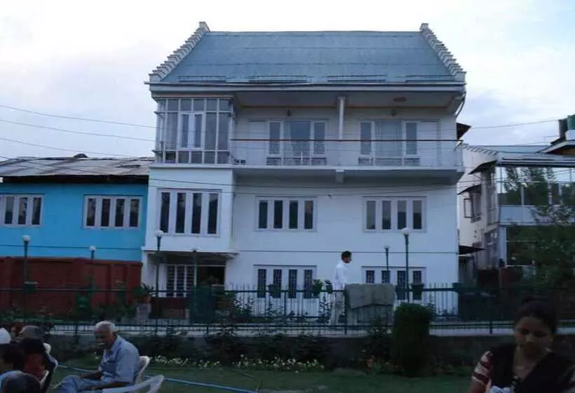 هتل Mamata