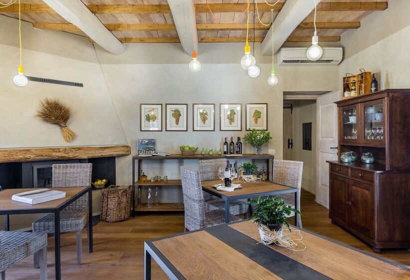 Сельский отель Tenuta Petra Bianca