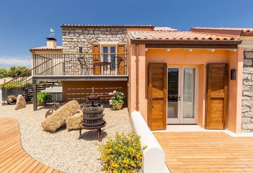 Сельский отель Tenuta Petra Bianca