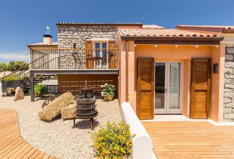 هتل روستایی Tenuta Petra Bianca