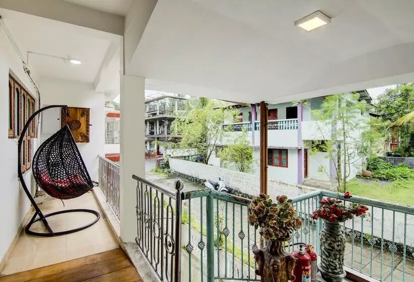 ホテル Sai Page 3 Resort By Oyo Rooms