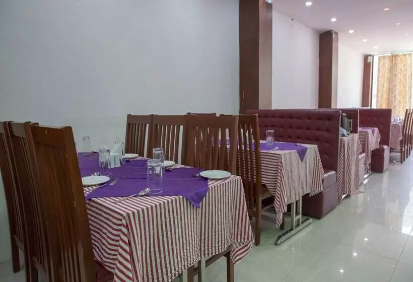 ホテル Tazz Odisha