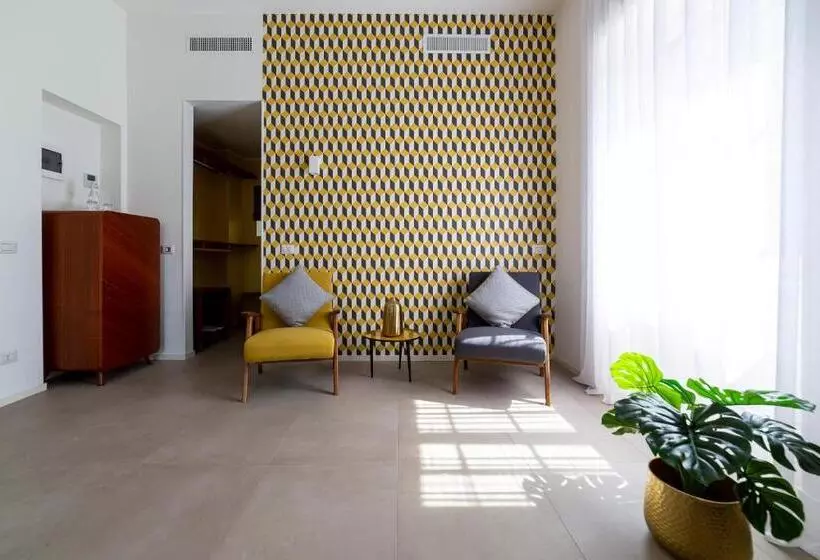 Le Stanze Del Lago Suites & Pool