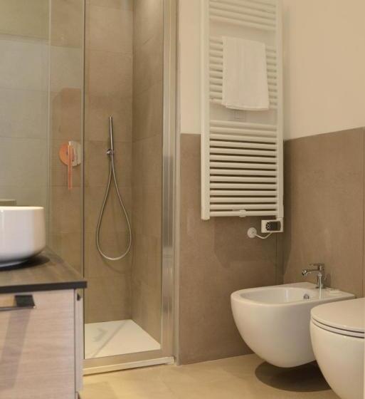 Le Stanze Del Lago Suites & Pool