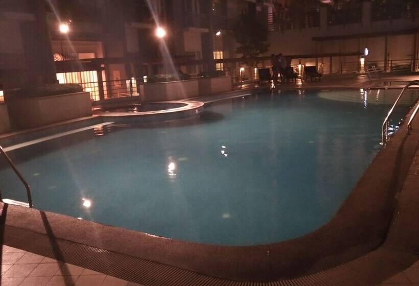 Condo Airport Naia Terminal 3 One Palm Tree Villas