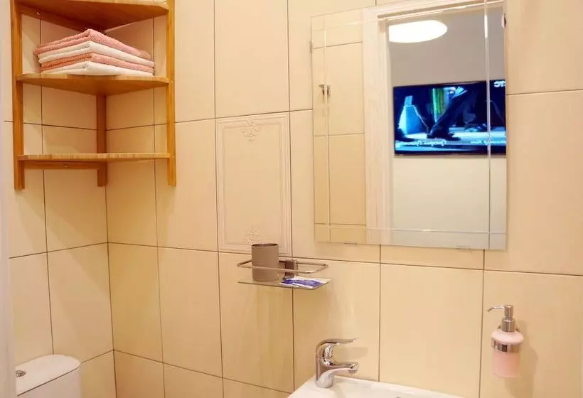 Hotelli At Hermitage