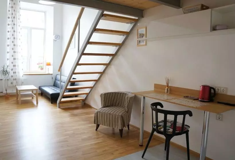 Hotelli At Hermitage