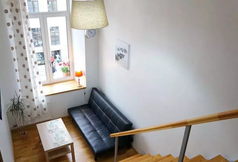 Hotelli At Hermitage