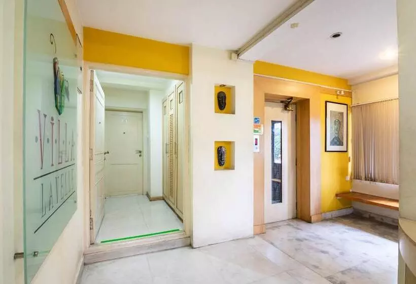 ホテル Compact Villa Lavelle