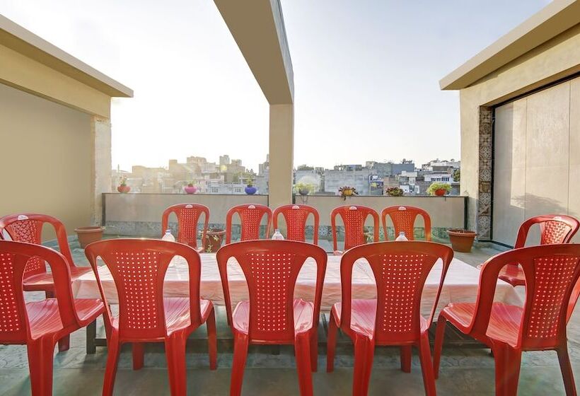 Itsy Hotels Amrita Raghunath Bazaar Jammu