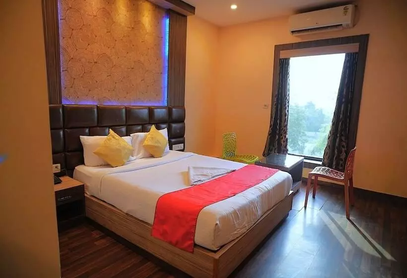 Hotelli Kings Resort