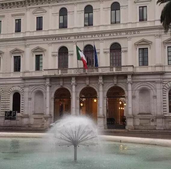 هتل Pensione Romeo