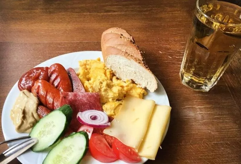 Hotelli Tihany Yacht Club