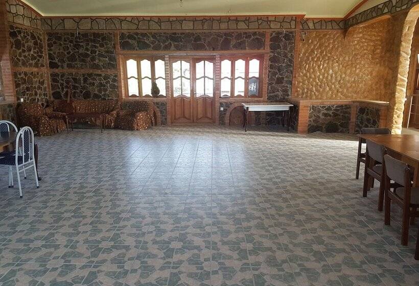 پانسیون El Lizi Guesthouse