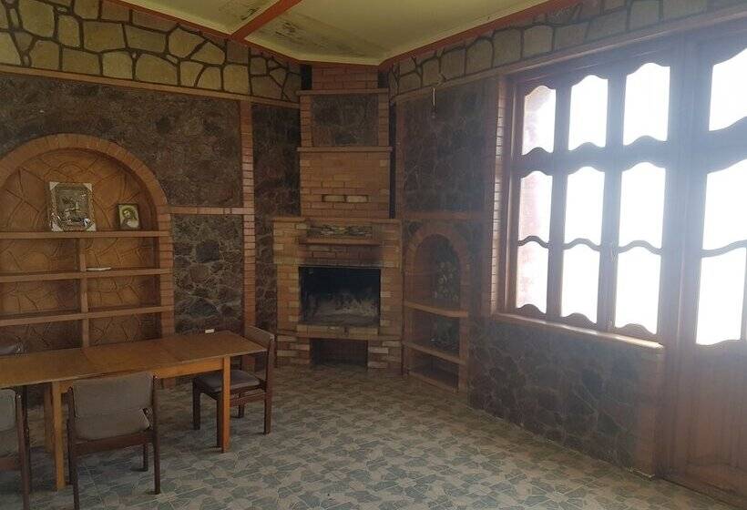 پانسیون El Lizi Guesthouse