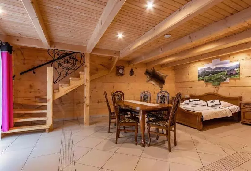 ペンション Leśny Dwór