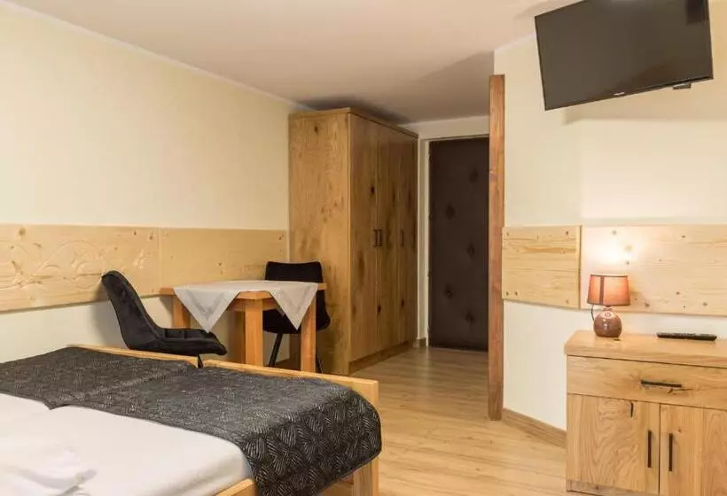 ペンション Leśny Dwór