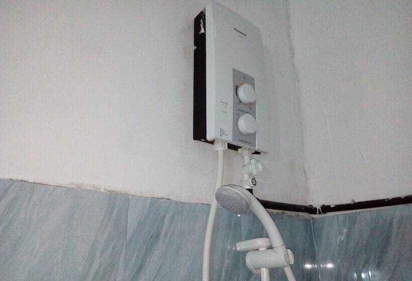 Bed and Breakfast House Of Esanya