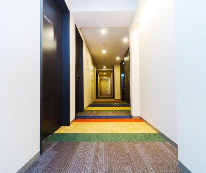 ホテル Kuromon Crystal