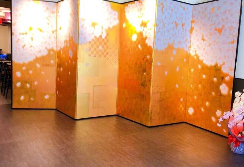 ホテル Kuromon Crystal