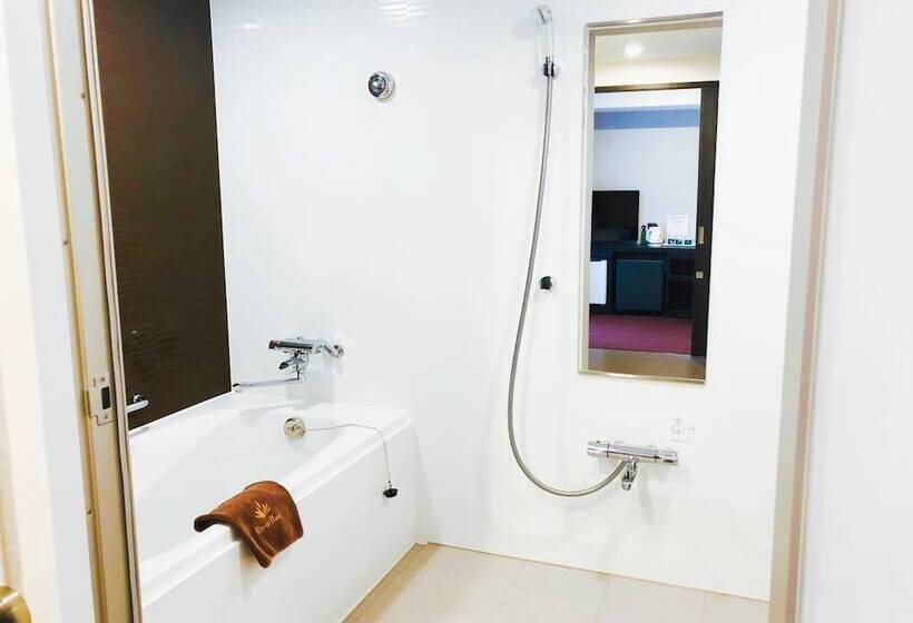 ホテル Kuromon Crystal