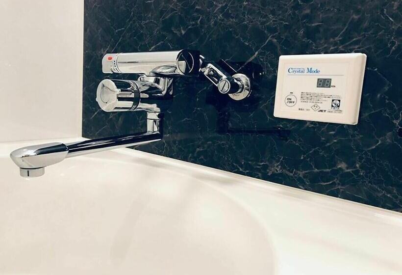 ホテル Kuromon Crystal