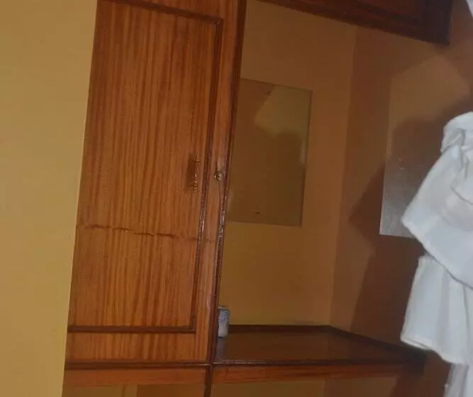 هتل Maendeleo Parkview