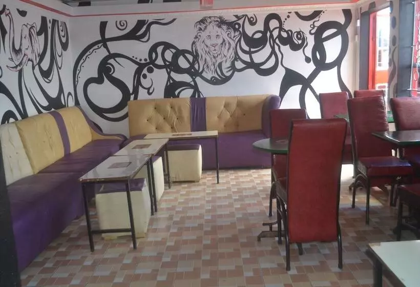 هتل Maendeleo Parkview