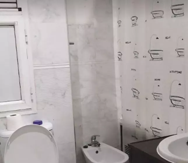 هتل روستایی Hôtel De La Vallée Chlef