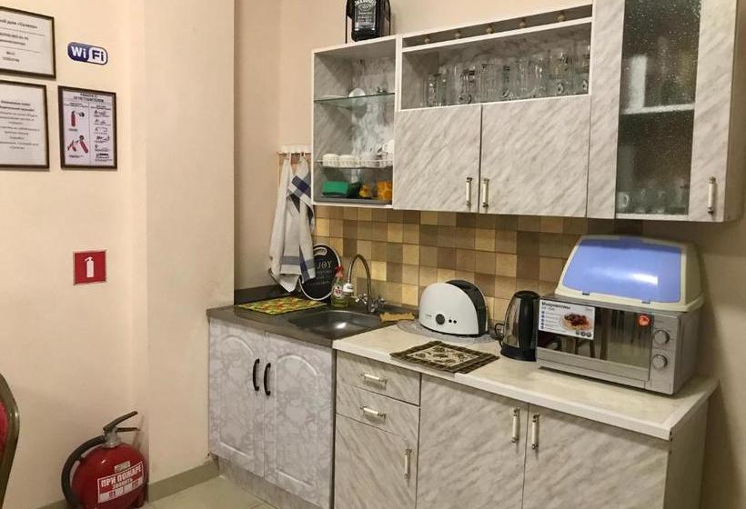 Отель Guesthouse Selena