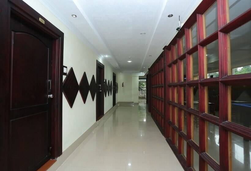 호텔 Sheelisach Inn