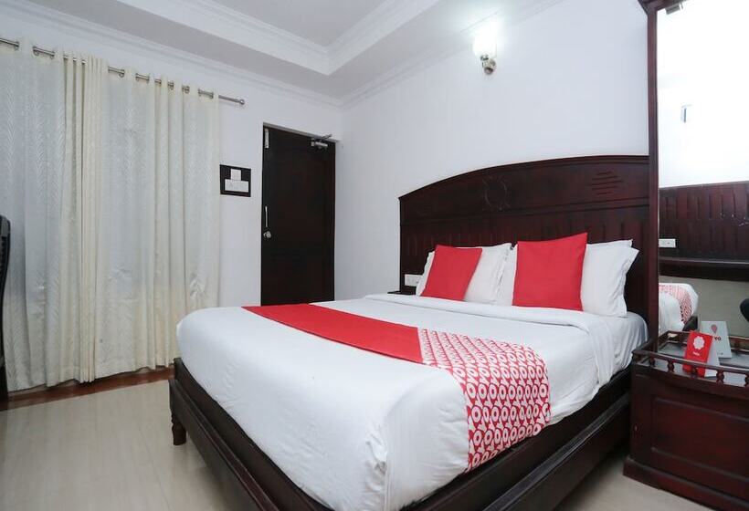 호텔 Sheelisach Inn